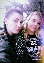 2girls_stoned_ stripchat livecam show performer room profile