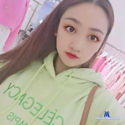 WaterMelonlu stripchat livecam performer profile