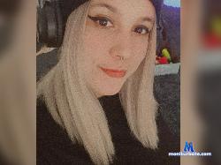 HelenaTroy stripchat livecam performer profile