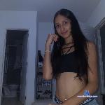 Nahomiii_ stripchat livecam show performer room profile