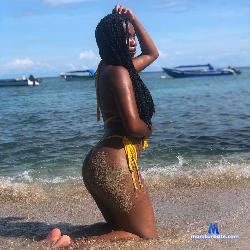 lucycouper stripchat livecam performer profile