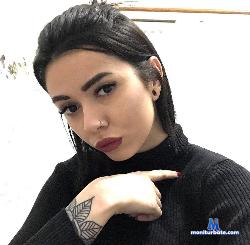 Crystalchris stripchat livecam performer profile