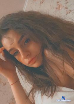 SilviaPearcy stripchat livecam performer profile