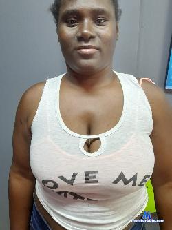 yomaiira stripchat livecam performer profile