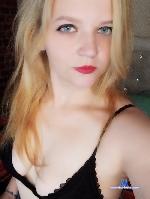 Rubi_white stripchat livecam show performer room profile