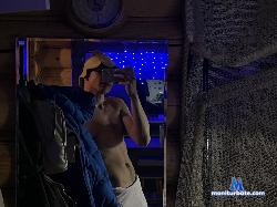 doublecryst stripchat livecam performer profile