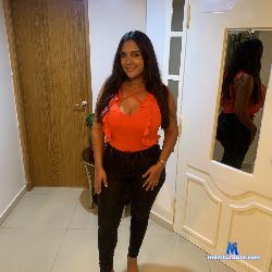sarahx69 stripchat livecam performer profile