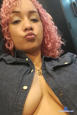 mia_beaker stripchat livecam performer profile