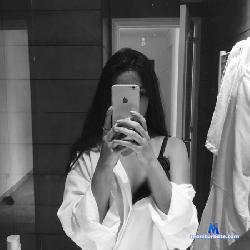 AelitaGraver stripchat livecam performer profile