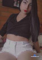 sofievil stripchat livecam show performer room profile