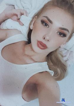 NoraKrel stripchat livecam performer profile