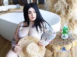 LavinaQueen stripchat livecam show performer room profile
