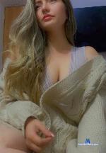 Karinawills stripchat livecam show performer room profile