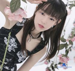 Emily_GG stripchat livecam performer profile