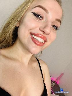 pinkstar_ stripchat livecam performer profile