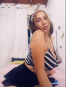 SHAYLIN_R stripchat livecam performer profile