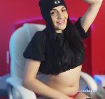 Zherezade_strawberry stripchat livecam show performer room profile