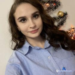 MeganRed stripchat livecam performer profile