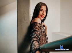 MelanieCruzz stripchat livecam performer profile