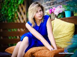 KadinaWow stripchat livecam performer profile
