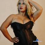 luritaxxx stripchat livecam show performer room profile