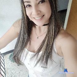 cristal910 stripchat livecam performer profile