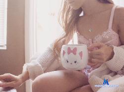 misskavie stripchat livecam performer profile