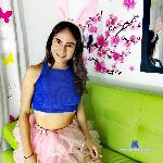 BellaQueen_luxx stripchat livecam show performer room profile