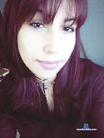 Zayanne stripchat livecam show performer room profile