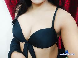TheOliveaShow stripchat livecam performer profile