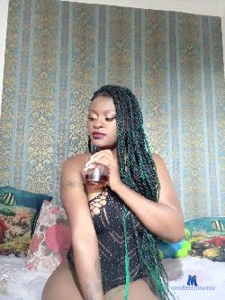 evadivih stripchat livecam performer profile