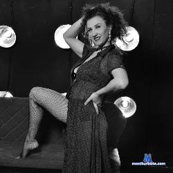 Anabel_Mori stripchat livecam performer profile