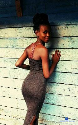 pregnant_young_woman stripchat livecam performer profile