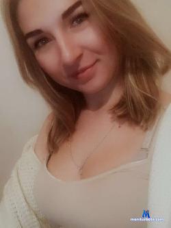 Viiola_ stripchat livecam performer profile
