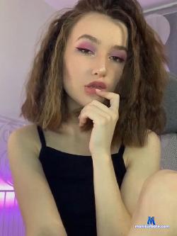 Cutie__Pie stripchat livecam performer profile