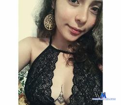 lorenfoxlove stripchat livecam performer profile