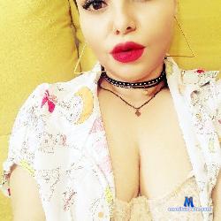 marisaji stripchat livecam performer profile