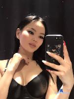 AkemiMiata stripchat livecam show performer room profile