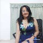 loly_hott stripchat livecam show performer room profile