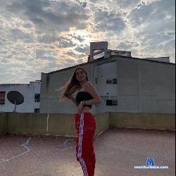 Lina_Floyd stripchat livecam performer profile