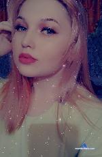 Cute-Kriss stripchat livecam show performer room profile