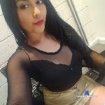 madyluna stripchat livecam show performer room profile