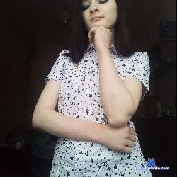 Milita_Small stripchat livecam performer profile