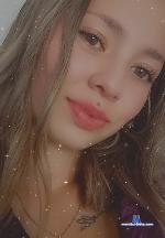 alis_w stripchat livecam show performer room profile