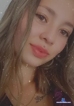 alis_w stripchat livecam performer profile
