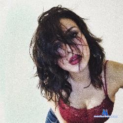 AromiaMe stripchat livecam performer profile