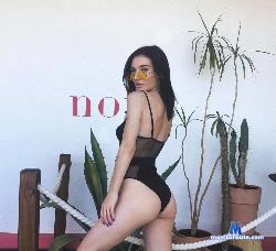 AlexxxaStrip stripchat livecam performer profile