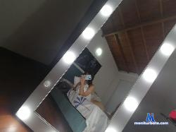Sophie_Saenz stripchat livecam performer profile