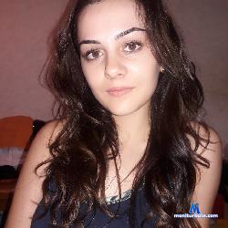 CristalKate stripchat livecam performer profile