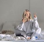 AmoRichi stripchat livecam show performer room profile